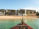 GİRNEDE DENİZE O 200 YATAKLI SATILIK OTEL
