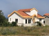 Satılık 9 evler inşaat ve 5 dönüm arsa