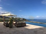 Esentepe'de satılık 4+1 havuzlu villa.