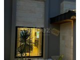 Esentepe'de satılık 4+1 havuzlu villas.