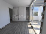 Girne Karaoğlanoğlu'nda Satılık Muhteşem Dağ ve Deniz Manzaralı 3+1 Villa!