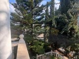 Girne Karaoğlanoğlu'nda satılık geniş 4+1 villa