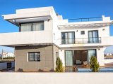 Mağusa, Yeniboğaiçi nde satılık lüks 3+1 villa