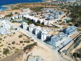 Girne Edremit’te Eşsiz Deniz ve Dağ Manzaralı Lüks 1+1 Bahçeli Daire!