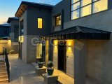 Emsalsiz Satılık 4+1 Ultra Lüks Villa - Girne Esentepe