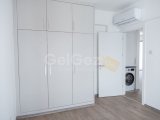 Alsancak'ta Manzaranın Zirvesinde: Jakuzili Roof Teraslı Lüks Penthouse!