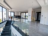Girne Arapköy’de satılık 4+2 Ultra Lüks Villa Vadi ve Deniz Manzaralı