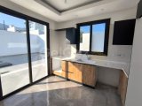 Girne Çatalköy'de Muhteşem Manzaralı 4+1 Havuzlu Lüks villa