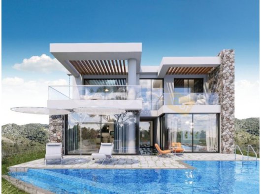 Girne Esentepe'de satılık 4+1 lüks villa