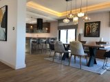 Emsalsiz Satılık 4+1 Ultra Lüks Villa - Girne Esentepe