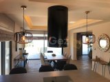 Emsalsiz Satılık 4+1 Ultra Lüks Villa - Girne Esentepe