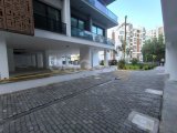 Girne Merkezde Satılık Lüks donanımlı 1+1 Eşyalı Daire! Deniz & Dağ Manzaralı