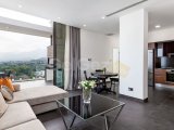 Girne merkezde satılık 2+1 Eşyalı ve Lüks donanımlı Penthouse