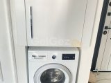 Girne'nin kalbinde, çevre yolunun hemen altında yer alan bu muhteşem 2+1 penthouse