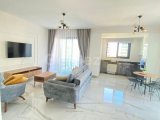 Girne'nin kalbinde, çevre yolunun hemen altında yer alan bu muhteşem 2+1 penthouse