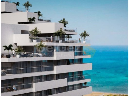 Kuzey Kıbrıs İskele Long Beach’te Sınırsız Lüks: ROLLS ROYCE araba Hediyeli Penthouse !