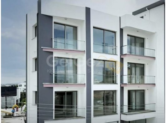 Lefkoşa Gönyeli' de Satılık 3+1 Türk malı Lüks daire