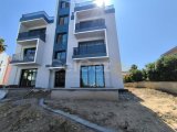 Lefkoşa, Gönyelide satılık Türk koçanlı 2+1 bahçeli daire