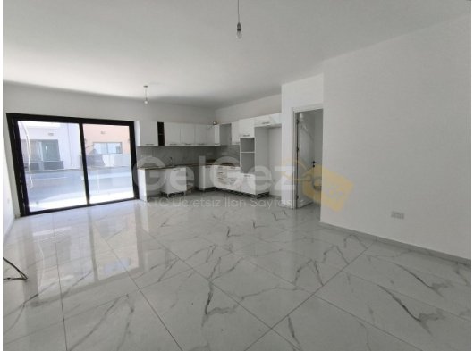 LEFKOŞA KÜÇÜK KAYMAKLI'DA TÜRK KOÇANLI 2+1 DAİRE