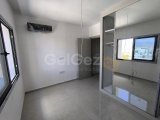 Lefkoşa Küçük Kaymaklı’da Dağ ve şehir manzaralı Türk Koçanlı Lüks Penthouse