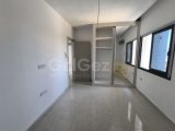 Lefkoşa Küçük Kaymaklı’da Dağ ve şehir manzaralı Türk Koçanlı Lüks Penthouse