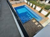 YENİBOĞAZİÇİ’NDE SATILIK FUL EŞYALI YENİ LÜKS 3+1 İKİZ VİLLA