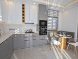 YENİBOĞAZİÇİ’NDE SATILIK FUL EŞYALI YENİ LÜKS 3+1 İKİZ VİLLA