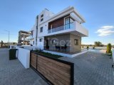 YENİBOĞAZİÇİ’NDE SATILIK FUL EŞYALI YENİ LÜKS 3+1 İKİZ VİLLA