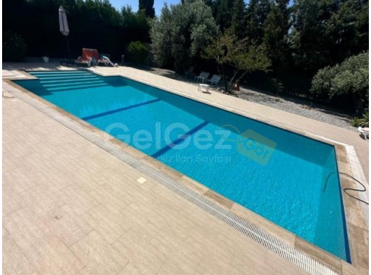 Alsancak'ta satılık 3+1 villa