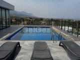 Girne Merkez'de kiralık muhteşem 3+1 penthouse