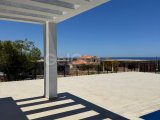 Girne, Alagadi'de Satılık 3+1 Lüks Villa - En İyi Kıyı Yaşamı! ????