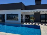 Girne, Alagadi'de Satılık 3+1 Lüks Villa - En İyi Kıyı Yaşamı! ????