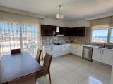 Girne, Alagadi'de Satılık 3+1 Lüks Villa - En İyi Kıyı Yaşamı! ????