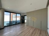 Girne, Alsancak'ta satılık 4+1 muhteşem villa