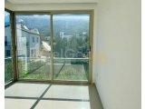 Girne, Alsancak'ta satılık 5+1 villa