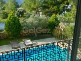 Girne, Alsancak'ta satılık muhteşem 4+1 villa