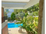 Girne, Alsancak bölgesinde satılık 4+1 villa