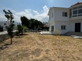Girne, Alsancak bölgesinde satılık 3+1 villa