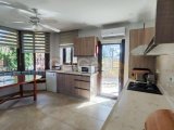 Girne Bellapais'te günlük kiralık 4+1 villa