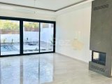 Girne, Bellapais'te satılık muhteşem, geniş 5+2 villa
