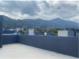 Girne Bellapaiste satılık geniş tripleks 4+1 villa