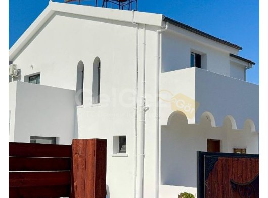 Çatalköy, Girne'de satılık 4+1 yeni villa
