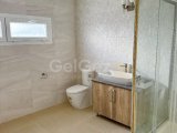 Girne Çaralköy'de satılık 5+2 villa