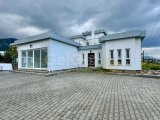 Girne Çaralköy'de satılık 5+2 villa