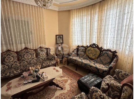 Girne, Çatalköy bölgesinde satılık 4+1 villa