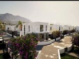 Girne Edremit'te satılık 4+1 muhteşem üç katlı villa!