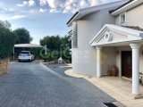 Girne Edremit bölgesinde satılık 5+1 villa