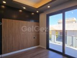 Girne ,Edremit bölgesinde satılık 4+1 muhteşem tripleks villa