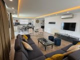 Girne Merkez'de kiralık muhteşem 3+1 penthouse