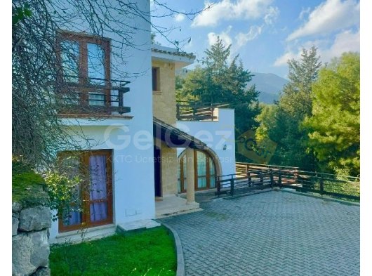 Girne, Ilgaz'da kiralık 3+1 villa